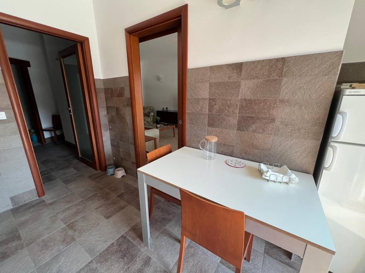 ペスカーラA Casa Di Nonnaアパートメント エクステリア 写真